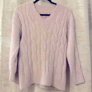Snuggly soft sweater! Beautiful light lilac color, very warm, loose fit